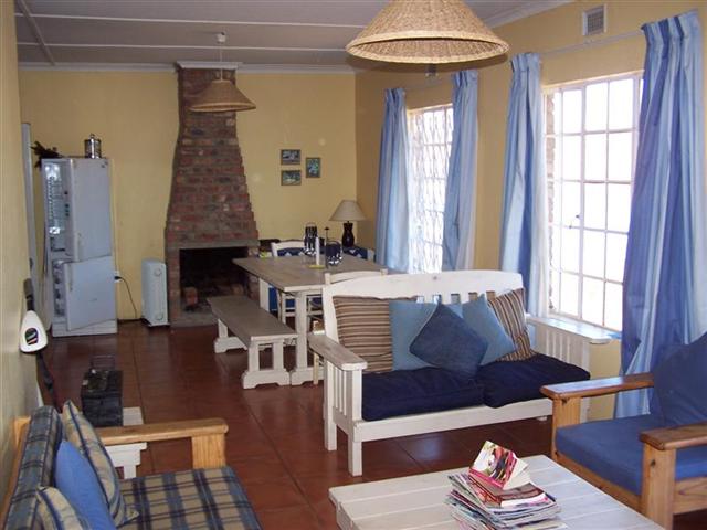 Cottage Inside2